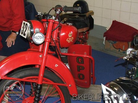 motorcycle-mechanic011