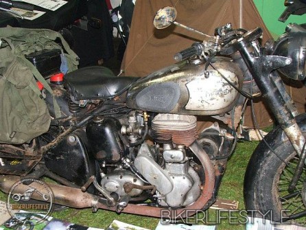motorcycle-mechanic053