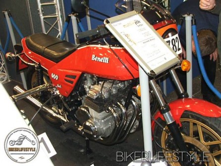 motorcycle-mechanic083