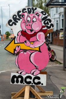 greedy-pigs-mcc-show-003